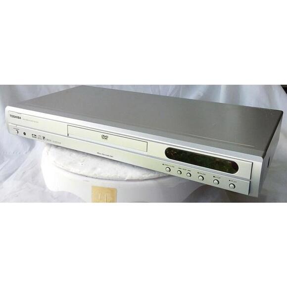 Toshiba SD-310VU DVD Player - Picture 1 of 11